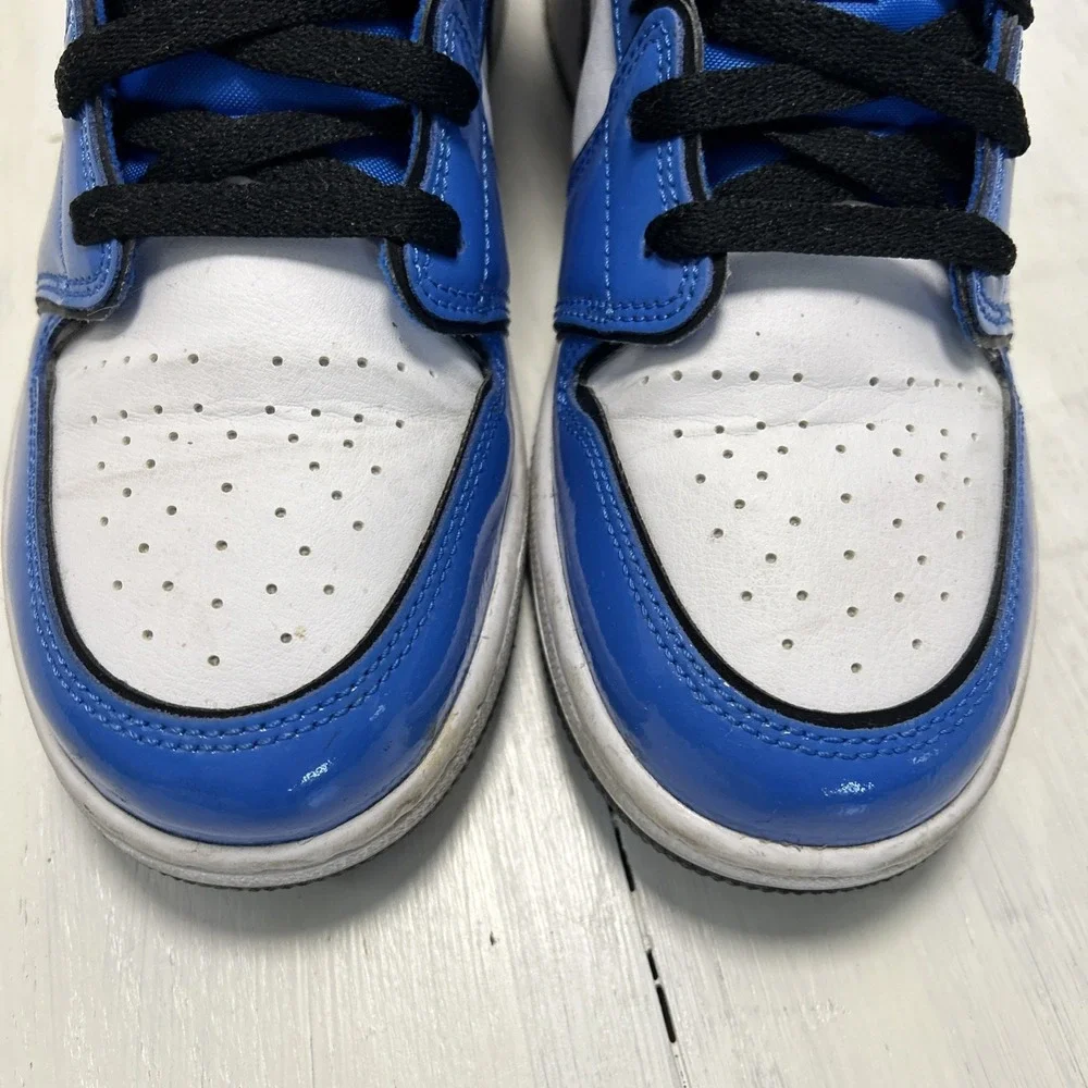 Nike Air Jordan 1 Mid SE Signal Blue 7 youth 8.5 womens white blue black 3076‎